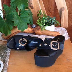 Leather sandals from Sarkany, Buenos Aires 37